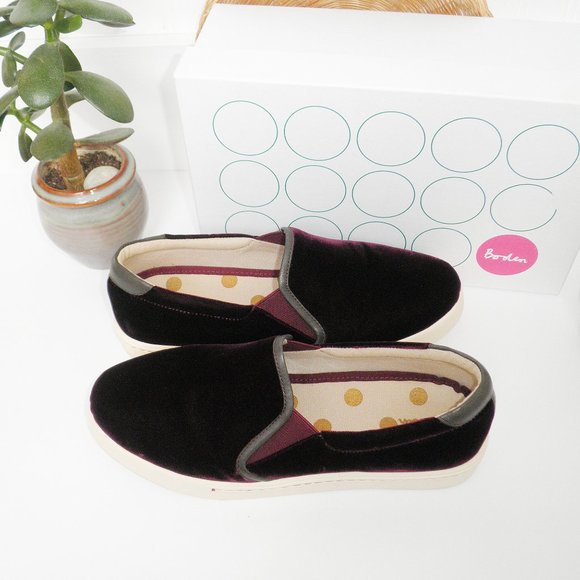 Boden Burgundy Velvet Slip On Sneakers in BOX 8.5 - Picture 3 of 8